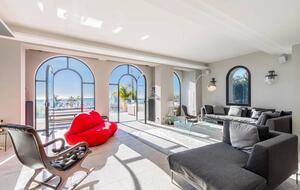 Villa Paradiso - Cannes, France