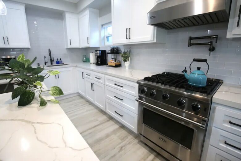 High End Beach House | Steps to Beach - Oxnard, California