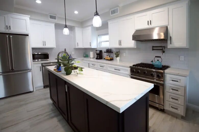 High End Beach House | Steps to Beach - Oxnard, California