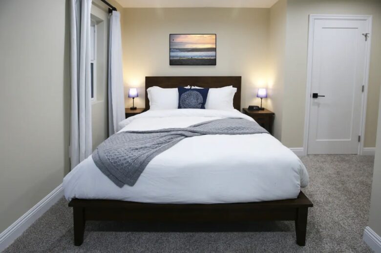 High End Beach House | Steps to Beach - Oxnard, California