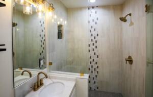 High End Beach House | Steps to Beach - Oxnard, California