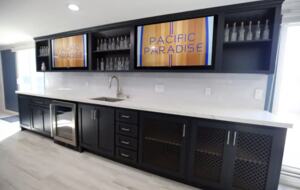 High End Beach House | Steps to Beach - Oxnard, California