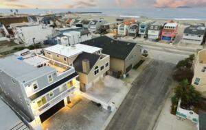 High End Beach House | Steps to Beach - Oxnard, California