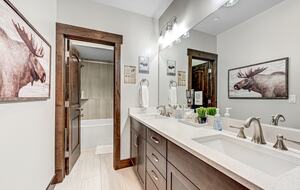 Herber City Hideaway | Beautiful views, Minutes to Park City Resorts, Hot Tub, and more! - Heber City, Utah