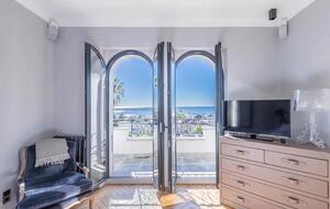 Villa Paradiso - Cannes, France