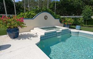 Exclusive Jupiter Sanctuary with Pool - Jupiter, Florida