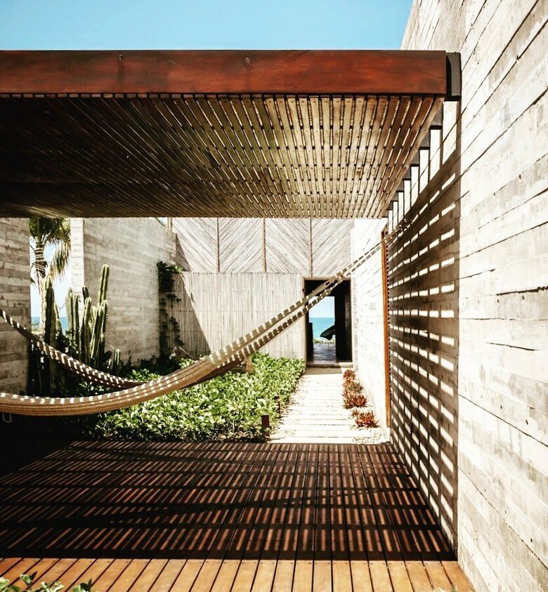 Casa Cova (R) - Puerto Escondido, Mexico