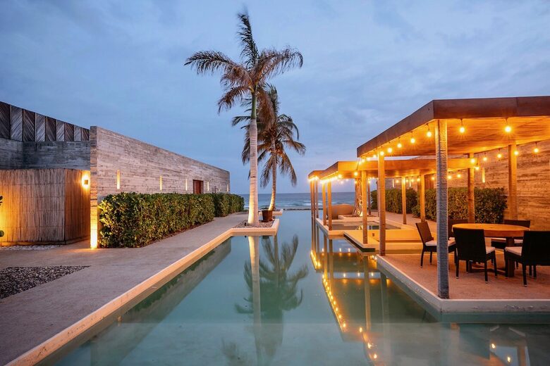Casa Cova (R) - Puerto Escondido, Mexico