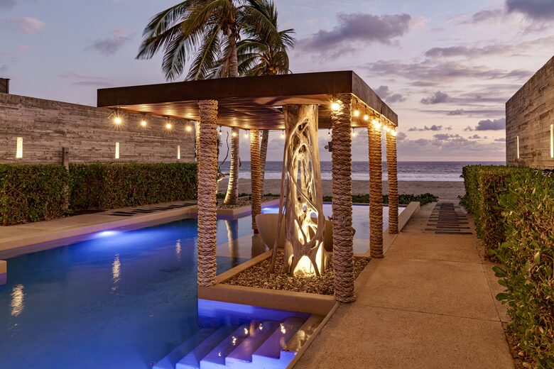 Casa Cova (R) - Puerto Escondido, Mexico