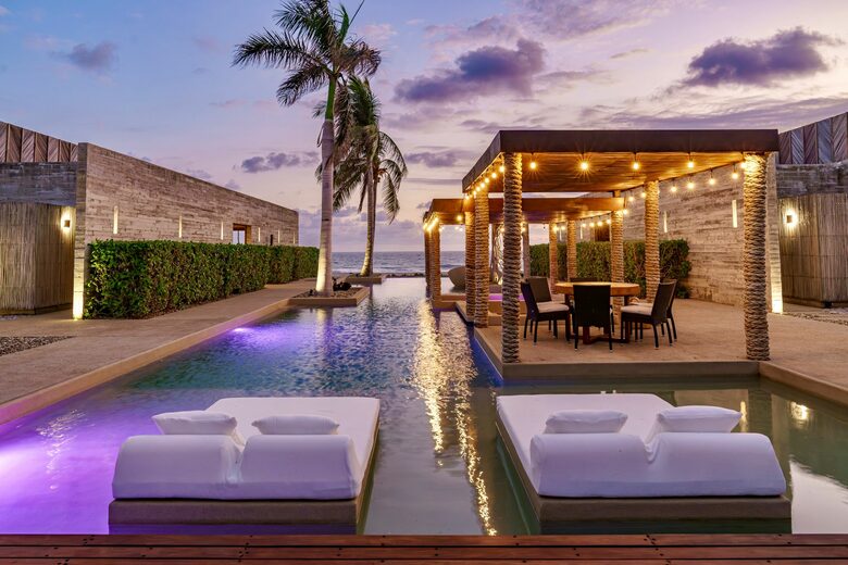 Casa Cova (R) - Puerto Escondido, Mexico