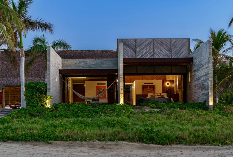 Casa Cova (R) - Puerto Escondido, Mexico