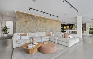 Luxury Beachside Haven | Heated Pool, Gym and Steam - Kingscliff, Australia