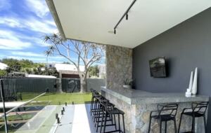 Luxury Beachside Haven | Heated Pool, Gym and Steam - Kingscliff, Australia