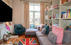 The Coach House - Burton Le Coggles, United Kingdom