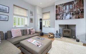 The Coach House - Burton Le Coggles, United Kingdom