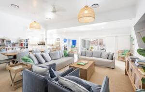 Atherstone | Large Spacious Home, Close Walk to Beaches - Yamba, Australia