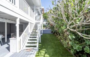 Atherstone | Large Spacious Home, Close Walk to Beaches - Yamba, Australia