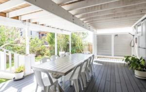 Atherstone | Large Spacious Home, Close Walk to Beaches - Yamba, Australia