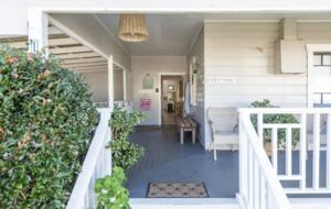 Atherstone | Large Spacious Home, Close Walk to Beaches - Yamba, Australia