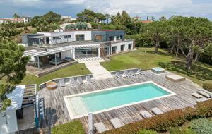 Villa Mirazur (R) - Vallauris, Cannes, France