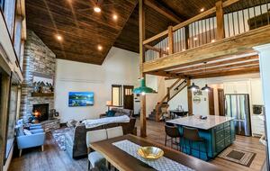 Gorgeous Cabin Getaway | Steps from Lake Cascade - Donnelly, Idaho