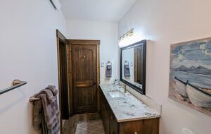 Gorgeous Cabin Getaway | Steps from Lake Cascade - Donnelly, Idaho