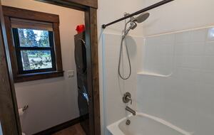 Gorgeous Cabin Getaway | Steps from Lake Cascade - Donnelly, Idaho