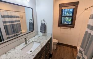 Gorgeous Cabin Getaway | Steps from Lake Cascade - Donnelly, Idaho