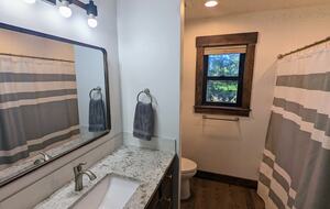 Gorgeous Cabin Getaway | Steps from Lake Cascade - Donnelly, Idaho