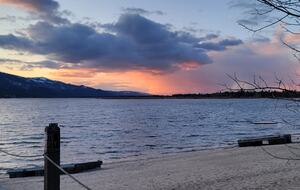 Gorgeous Cabin Getaway | Steps from Lake Cascade - Donnelly, Idaho