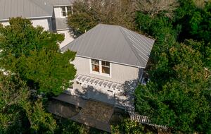 Birdseye View of Garage & Crofter