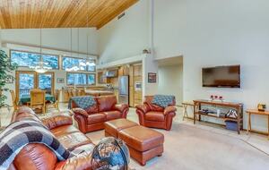 Elk Tracks Lodge - Easton, Washington