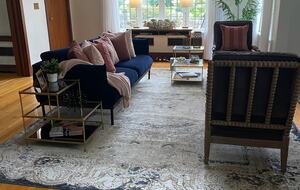 Spacious living room