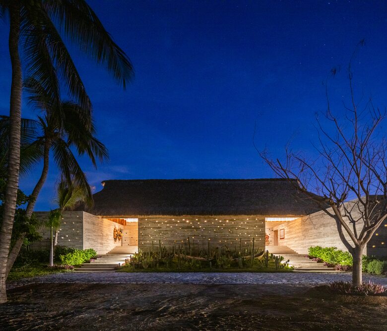 Casa Cova (R) - Puerto Escondido, Mexico