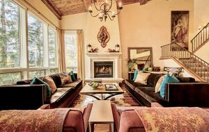 Vail Mountain Getaway - Vail, Colorado