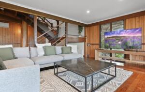 Rainforest Treehouse Sanctuary | Ocean Views - Cairns, Australia