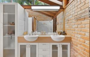 Rainforest Treehouse Sanctuary | Ocean Views - Cairns, Australia