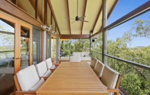 Rainforest Treehouse Sanctuary | Ocean Views - Cairns, Australia