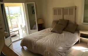 Tri-Residence Villa with Pool in Provence - Gargas, France