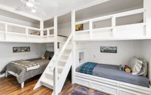 Modern Big Bear Cabin | With all the Amenities - Big Bear Lake, California