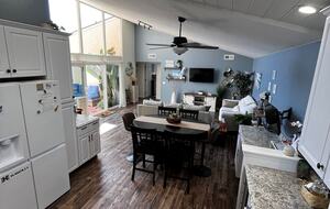 Charming Coastal Getaway with Private Outdoor Spaces - Baywood-Los Osos, California