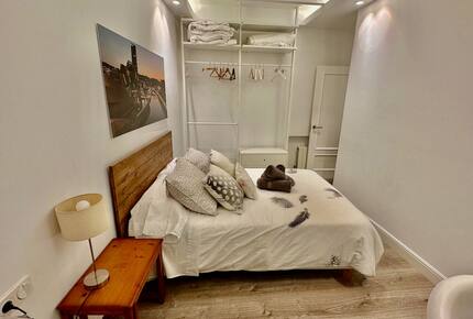 2 BD Apartment Close To Guggenheim - Bilbao, Spain