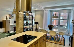 2 BD Apartment Close To Guggenheim - Bilbao, Spain