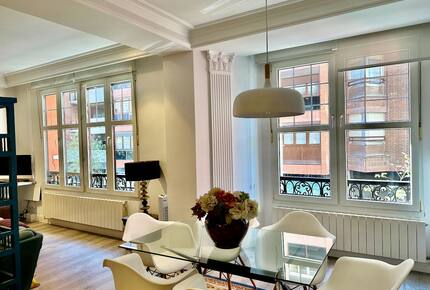 2 BD Apartment Close To Guggenheim - Bilbao, Spain