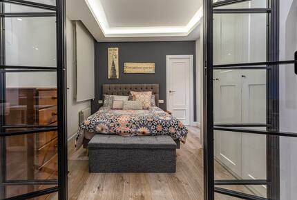 2 BD Apartment Close To Guggenheim - Bilbao, Spain