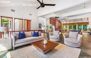 Rock Legend’s Maui Escape - Lahaina, Hawaii