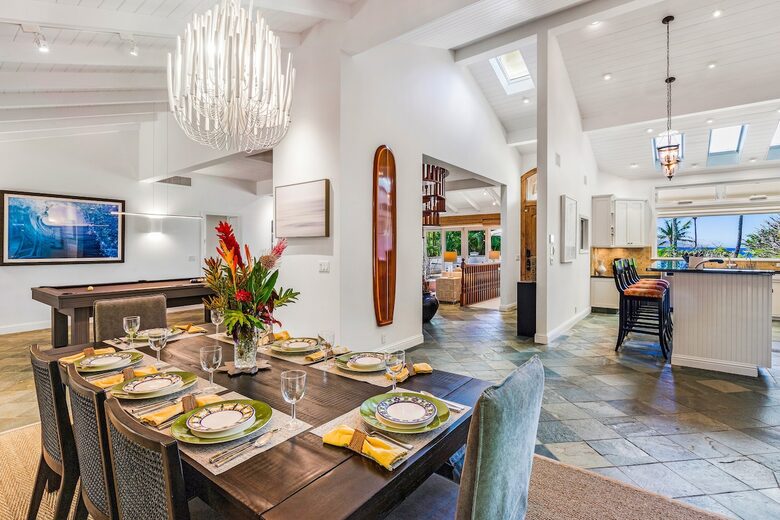 Rock Legend’s Maui Escape - Lahaina, Hawaii