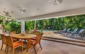 Rock Legend’s Maui Escape - Lahaina, Hawaii