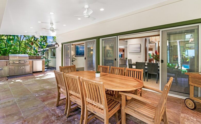 Rock Legend’s Maui Escape - Lahaina, Hawaii