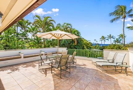 Rock Legend’s Maui Escape - Lahaina, Hawaii